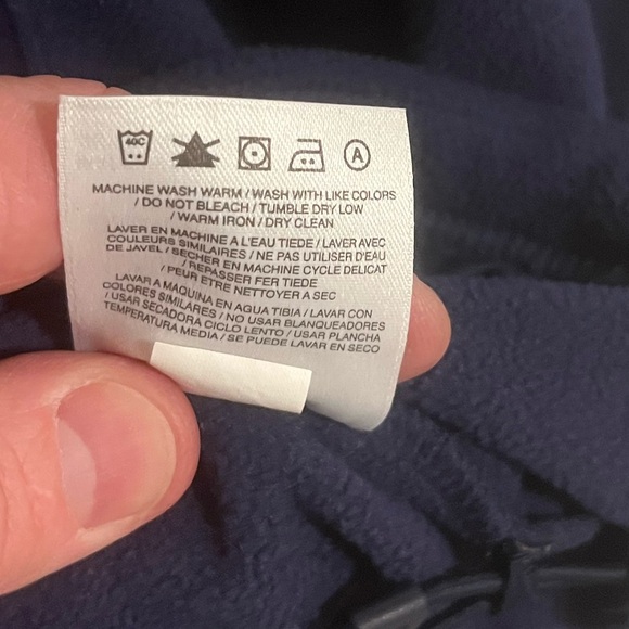 Nike New York Yankees Men's Dark Blue Fleece - Picture 4 of 4